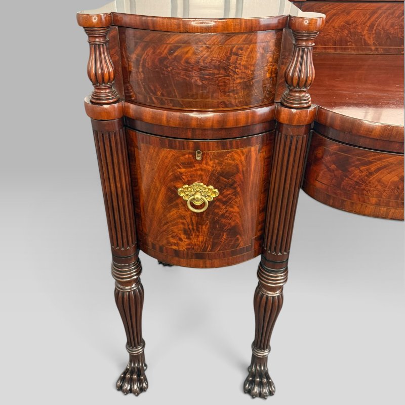 Antique Regency Inlaid Flame Mahogany Sideboard with Six Lion Paw Feet - Image 9