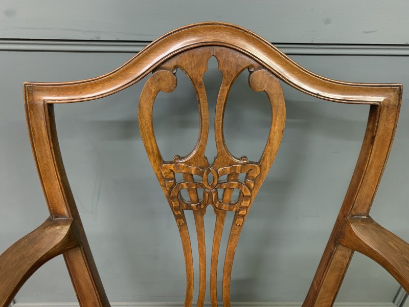 Pair of Georgian Mahogany Armchairs - Image 8