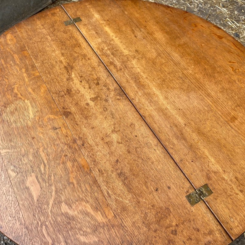 Oak Victorian coaching table - Image 10