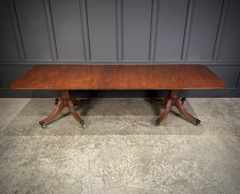Mahogany Twin Pillar Extending Dining Table