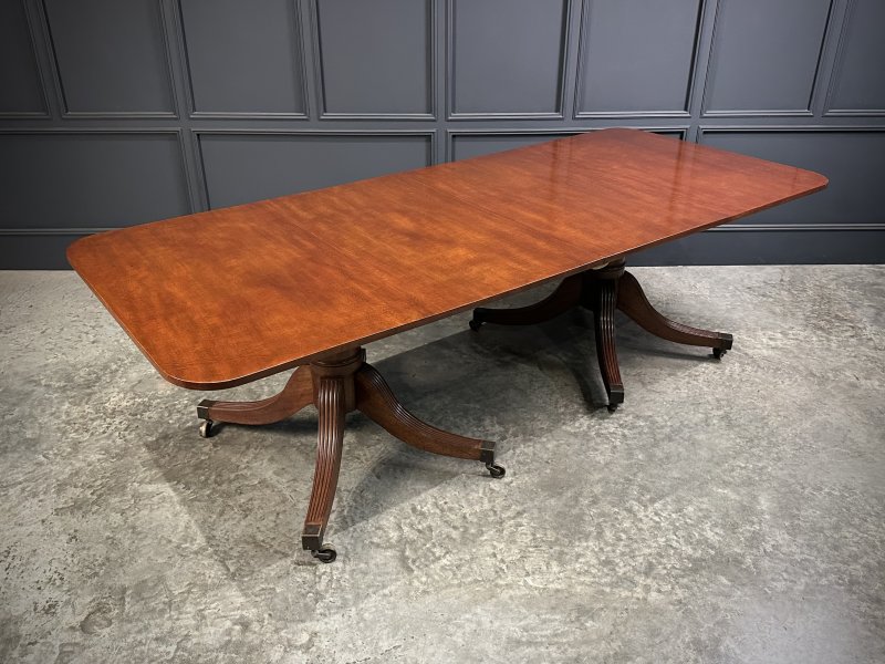 Mahogany Twin Pillar Extending Dining Table - Image 9