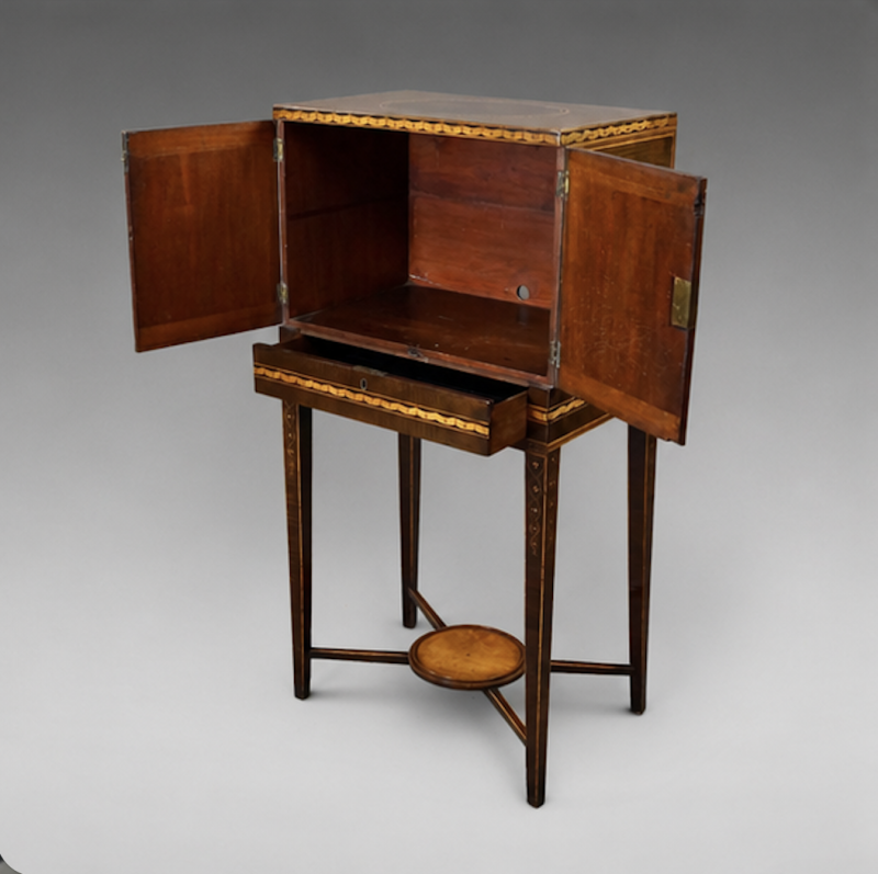 A Fine Sheraton Period Harewood & Inlaid Cabinet - Image 5
