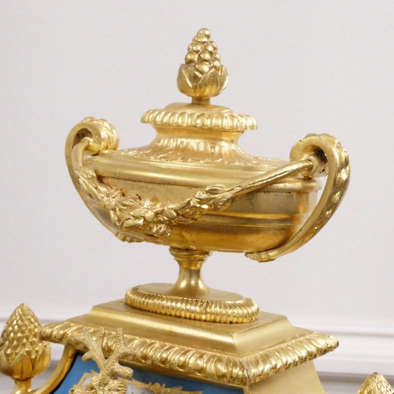 French Louis XVI Style Gilt Bronze & Porcelain Mantel Clock by Henry Marc - Image 10
