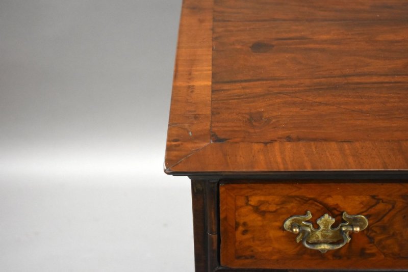 George III Burr Walnut Chest of Drawers - Image 8