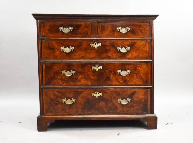 George III Burr Walnut Chest of Drawers - Image 2
