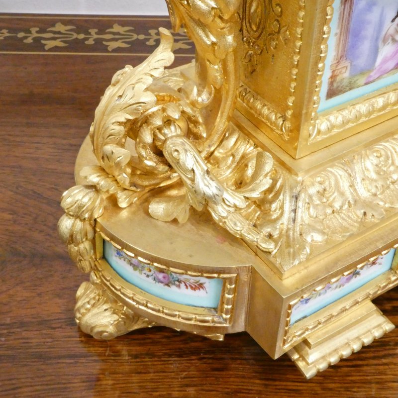 French Gilt Bronze & Porcelain Mantel Clock - Image 9