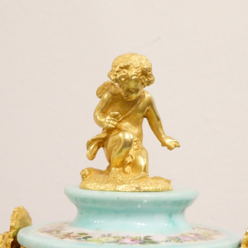 French Gilt Bronze & Porcelain Mantel Clock - Image 11