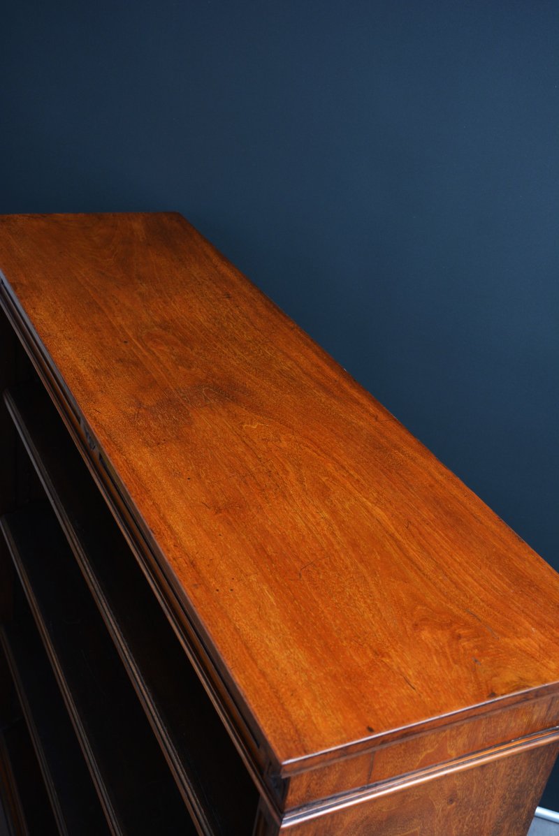 Late Victorian Walnut Open Bookcase with Adjustable Shelves - Image 6