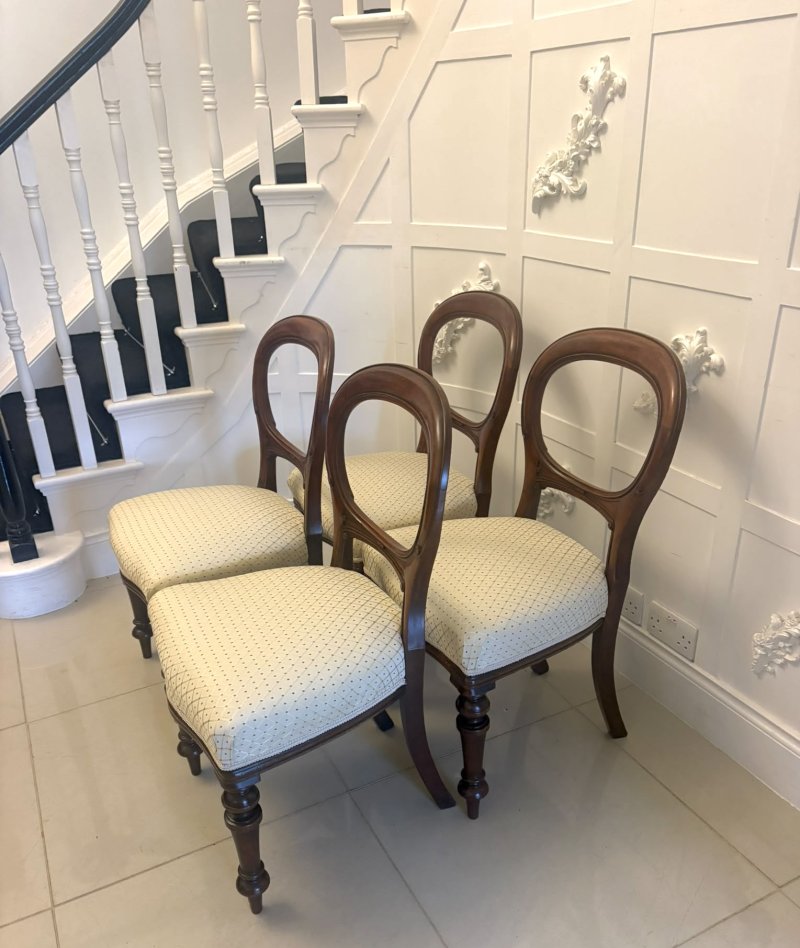 Antique Victorian Mahogany Set of 4 Balloon Back Dining Chairs - Image 3