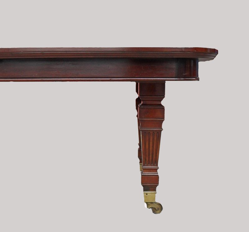 Victorian Mahogany Imperial Extending Dining Table by Gillows - Image 6