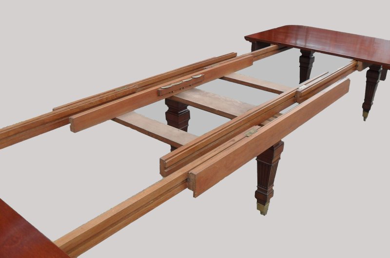 Victorian Mahogany Imperial Extending Dining Table by Gillows - Image 7