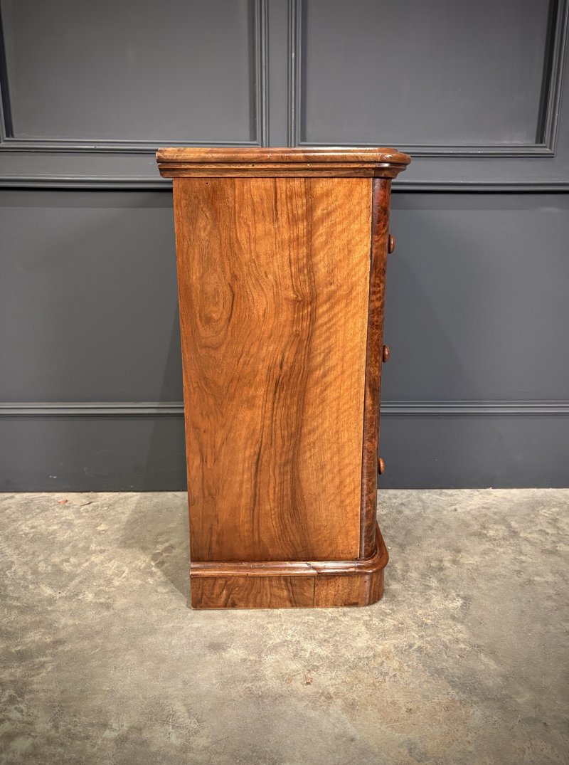 Pair of Victorian Burr Walnut Bedside Chests - Image 11
