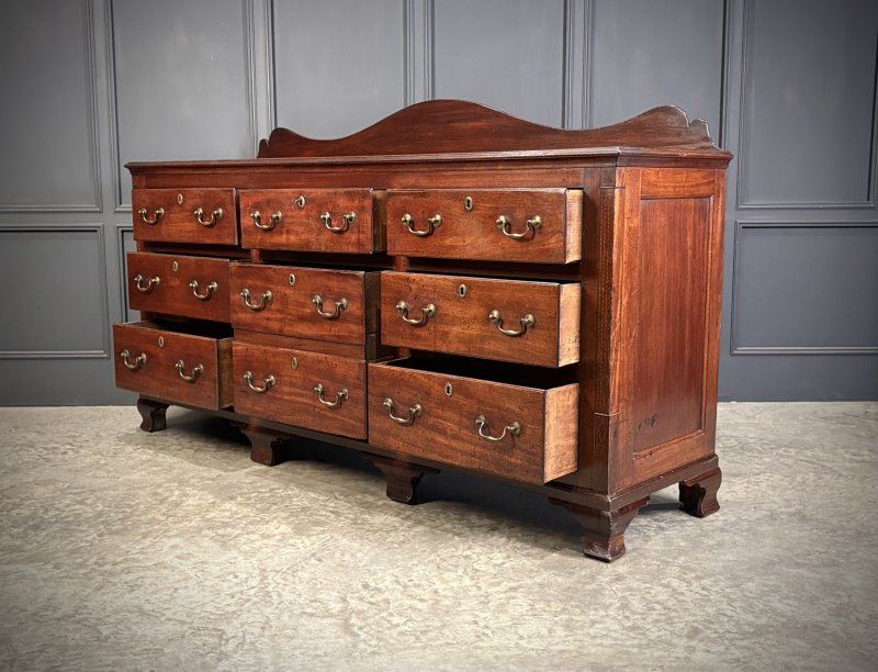 Large 18th Century Mahogany Bank of Drawers - Image 7