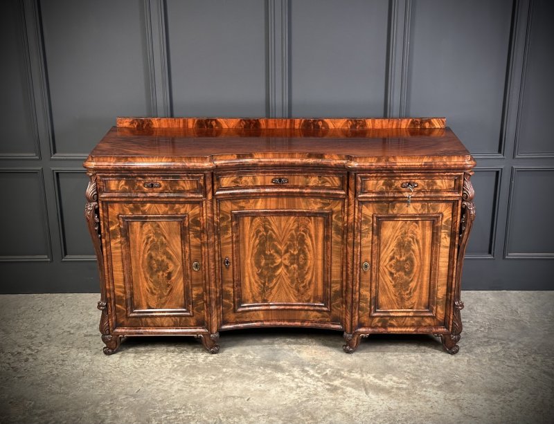 Flame Mahogany Biedermeier Sideboard - Image 5