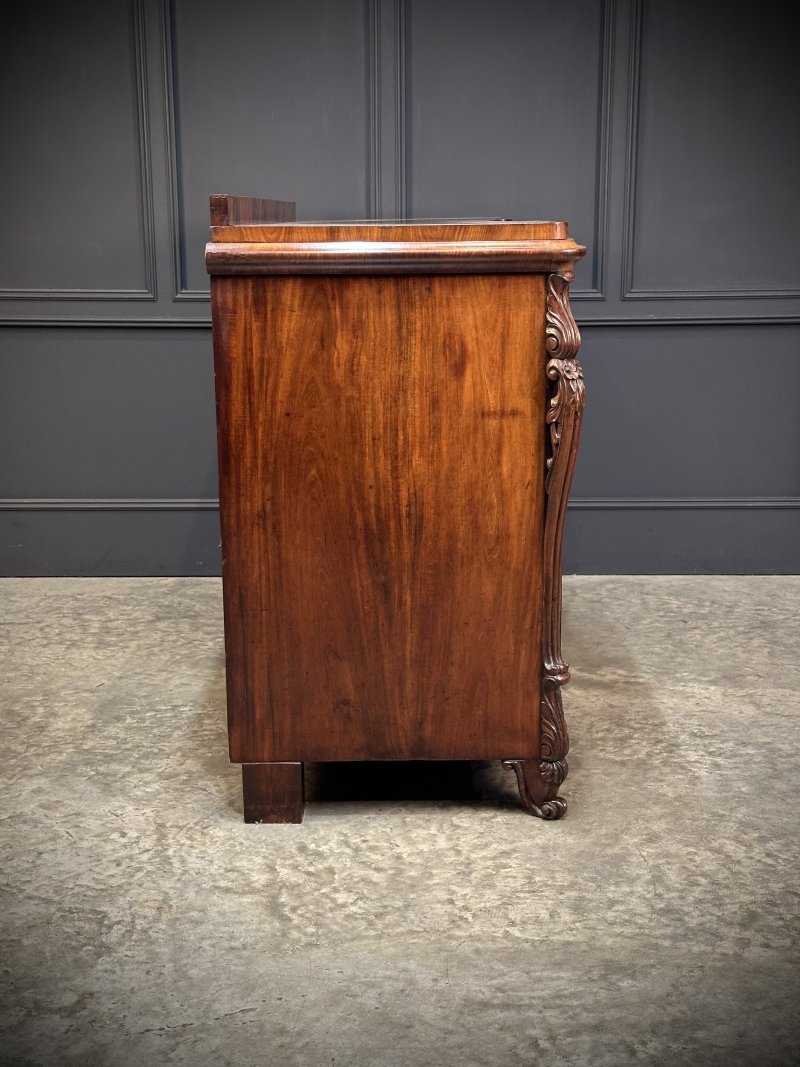 Flame Mahogany Biedermeier Sideboard - Image 10