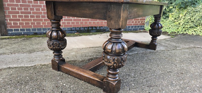 Elizabethan Oak Refrectory Farmhouse Dining Table - Image 12
