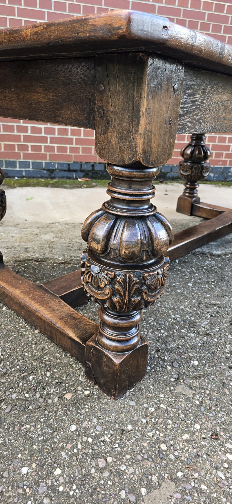 Elizabethan Oak Refrectory Farmhouse Dining Table - Image 2