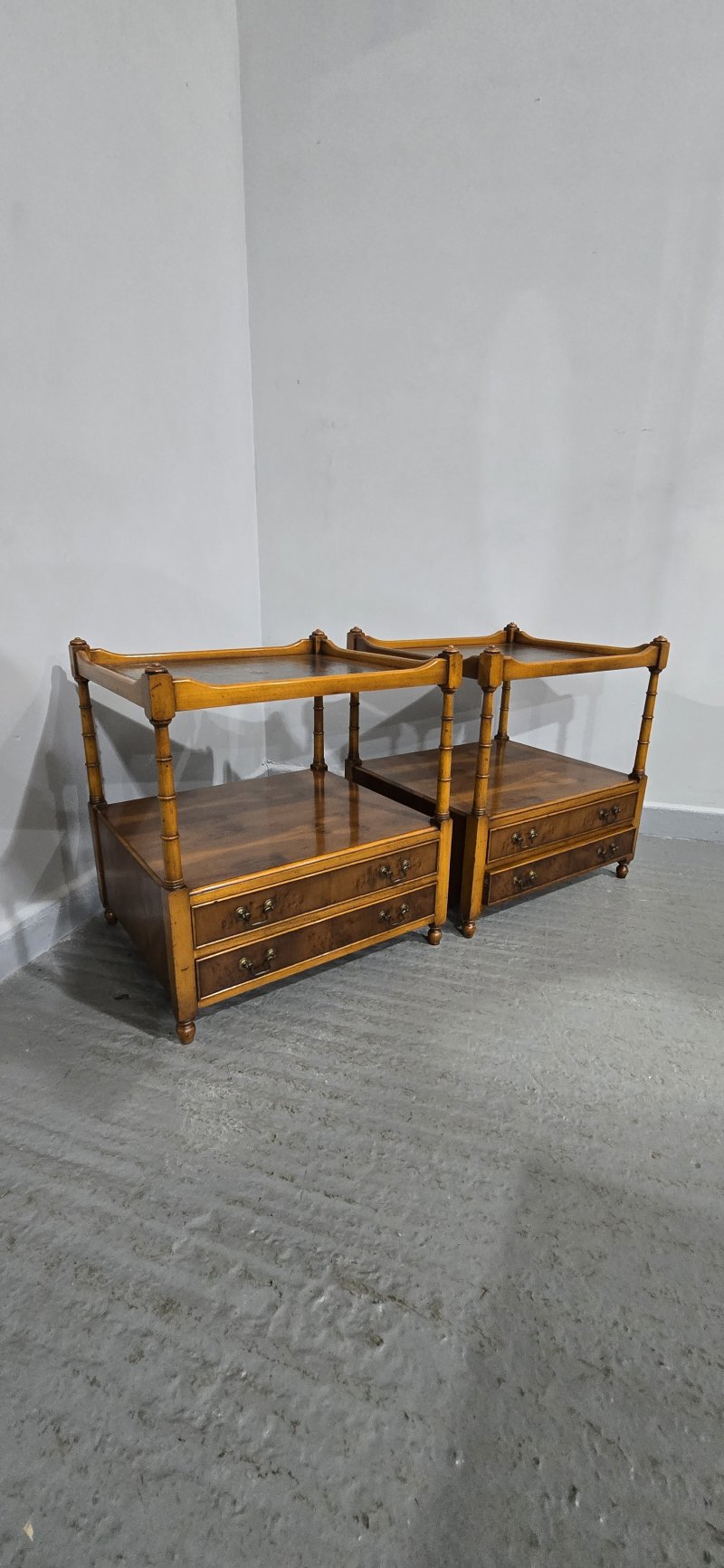 Excellent Pair Yew Lamp Tables - Image 6