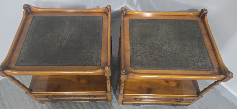 Excellent Pair Yew Lamp Tables - Image 9