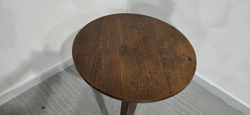 Super Georgian Oak Cricket Table - Image 8