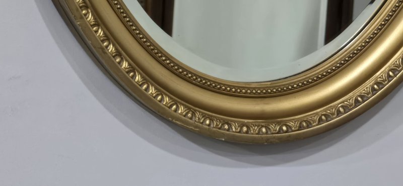 Oval English Gilt Wall Mirror 52 - Image 4