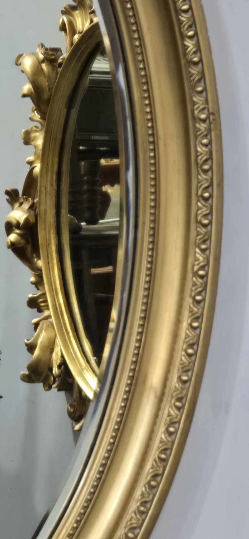 Oval English Gilt Wall Mirror 52 - Image 6