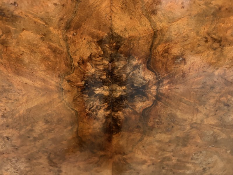 Gillows Burr Walnut Centre Table - Image 3