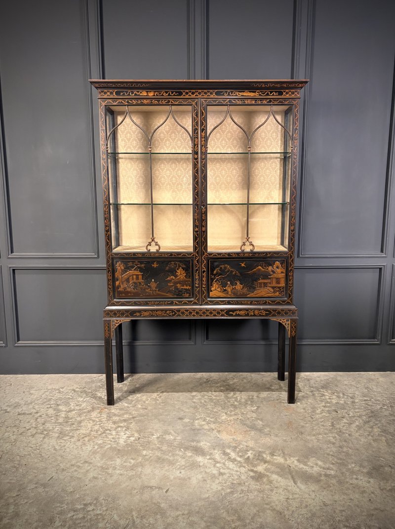 Black Chinoiserie Display Cabinet - Image 3