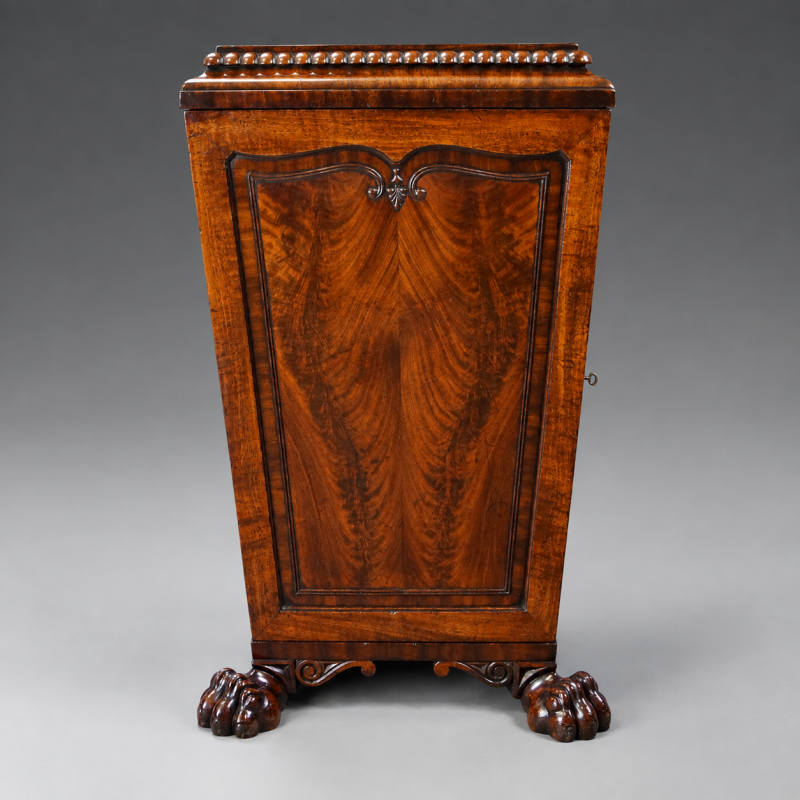 A Superb Pair Of Regency Pedestals - Image 3