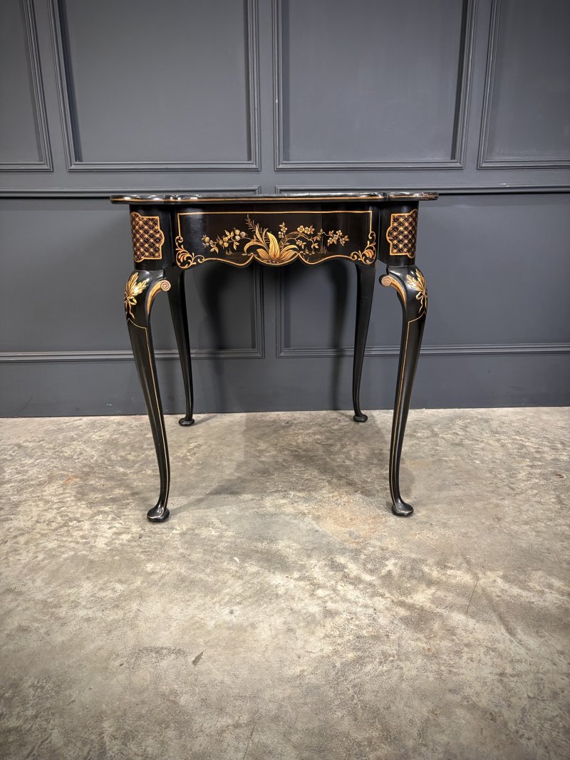 Black Lacquered Chinoiserie Occasional Table - Image 9