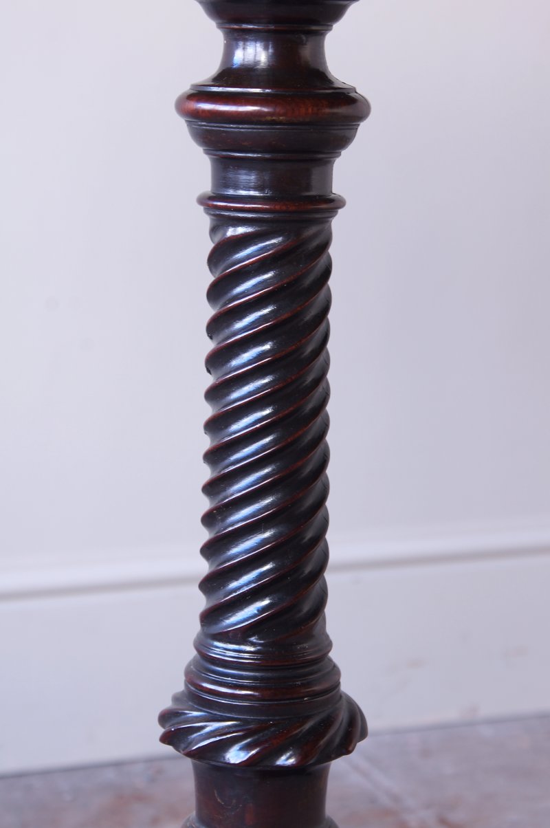 18th Century George III Mahogany Tripod Table, C1770 - Image 3