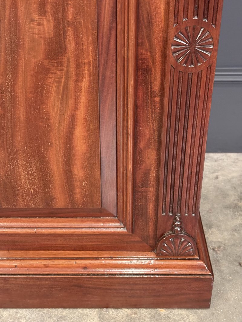 Pair of Victorian Mahogany Bedside Cabinets - Image 8