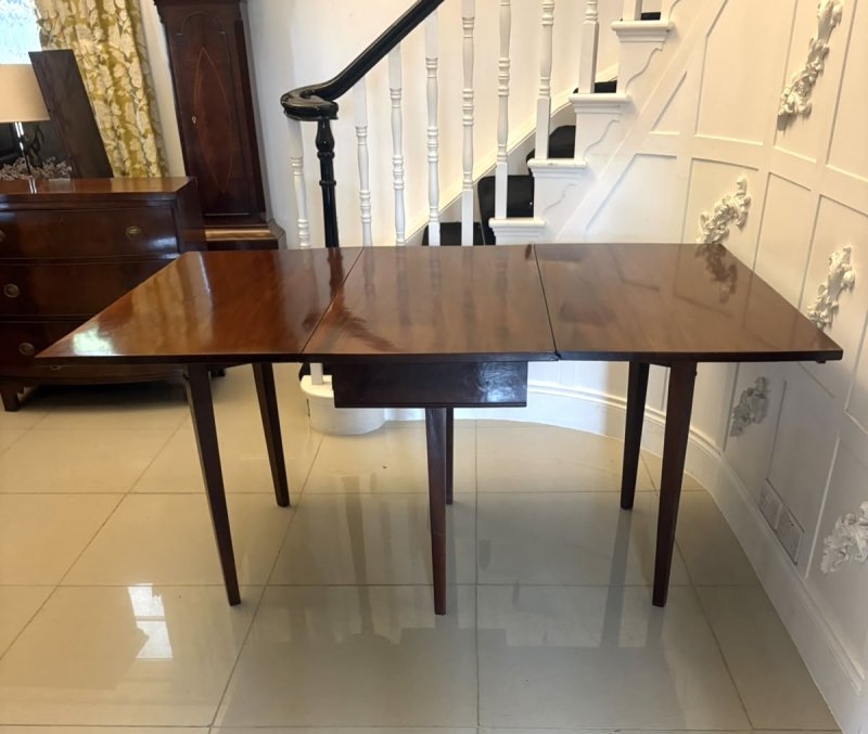 Antique Georgian Mahogany Six Leg Drop Leaf Dining Table - Image 6