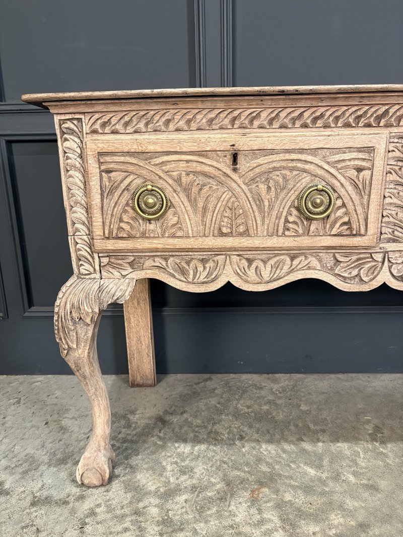18th Century Carved Oak Dresser - Image 12