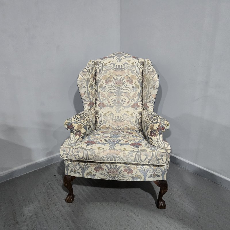 Large Superb Wing Armchair - Image 9