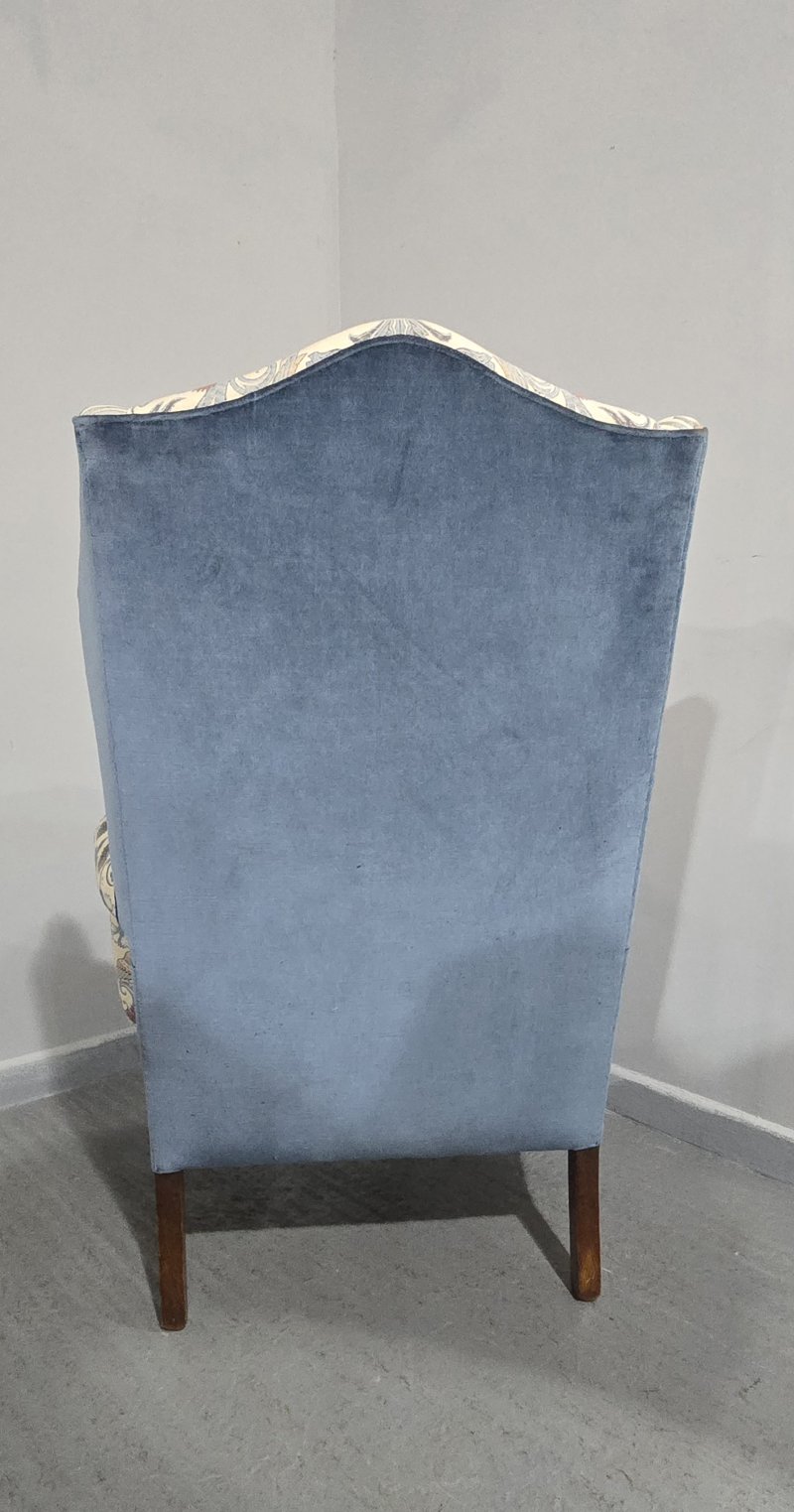 Large Superb Wing Armchair - Image 2