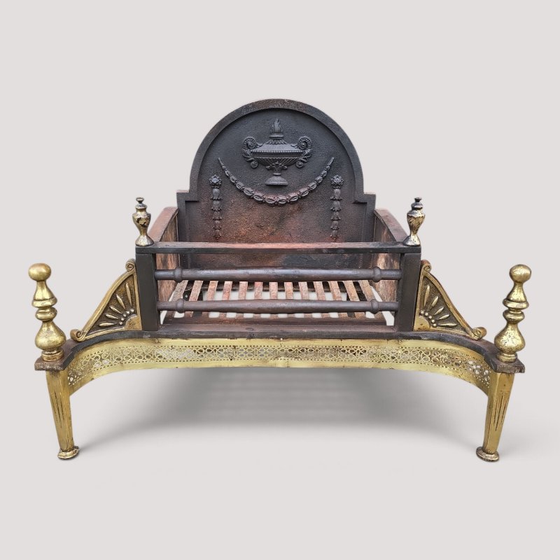 Adams Serpentine Grate