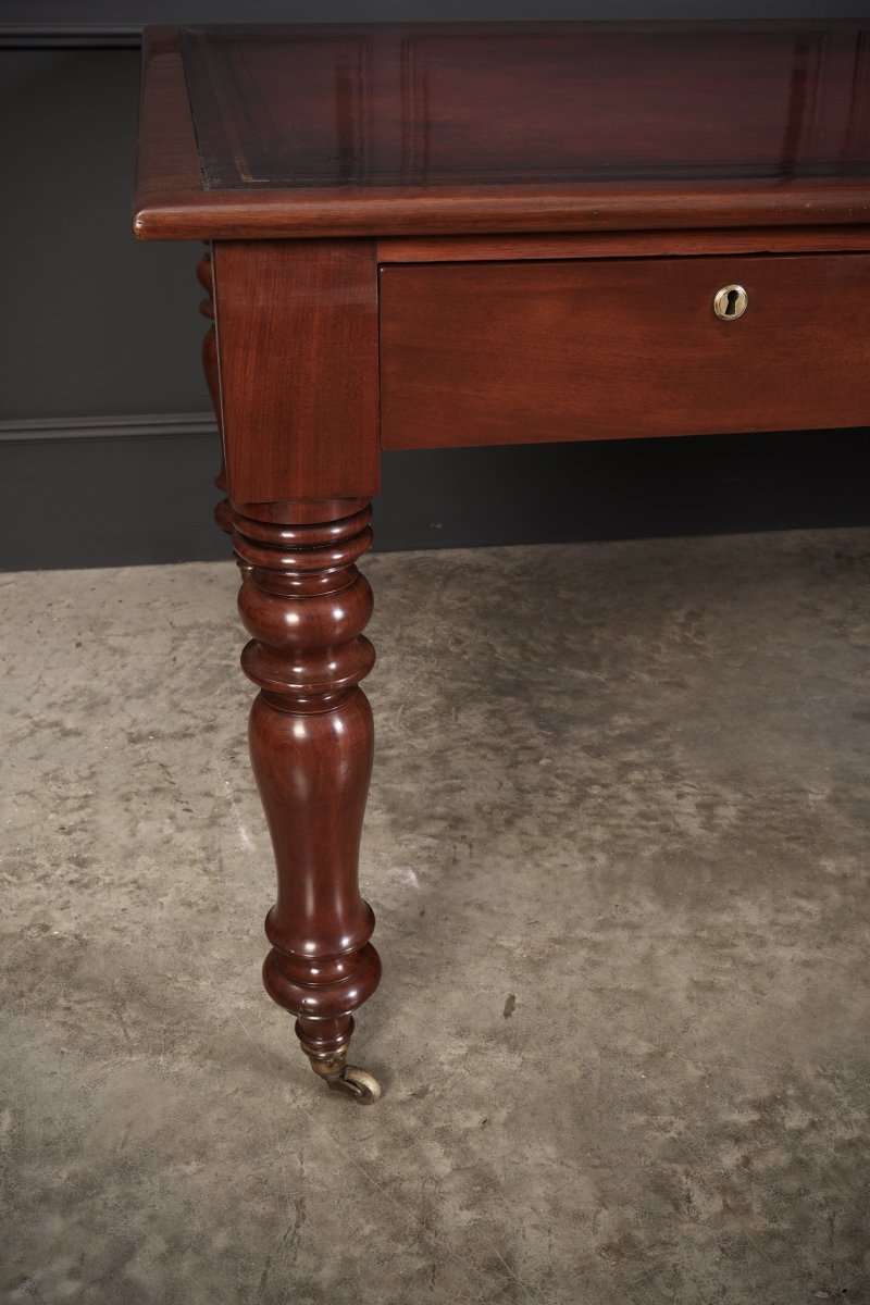 Early Victorian Mahogany Partners Writing Table - Image 7