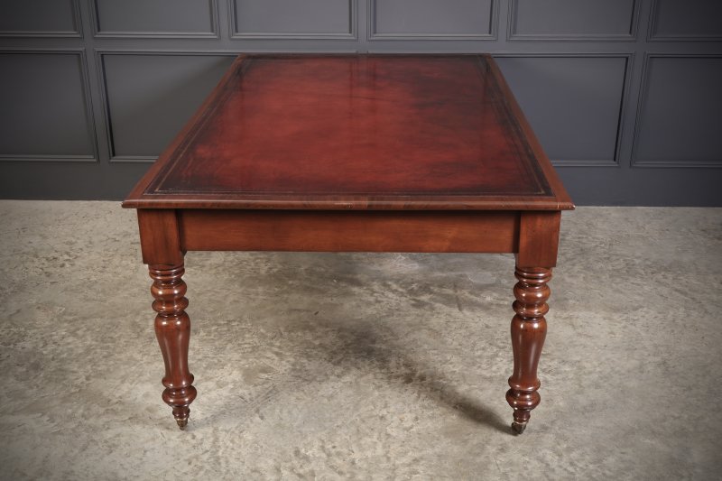 Early Victorian Mahogany Partners Writing Table - Image 10