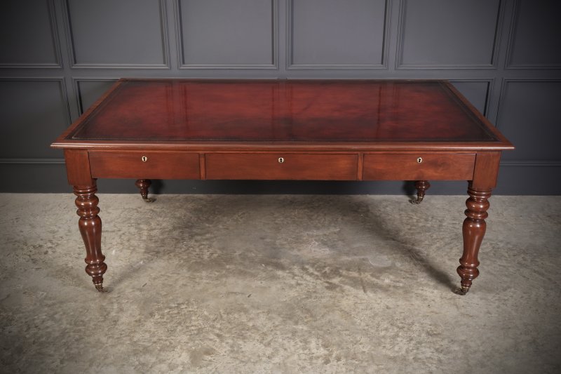 Early Victorian Mahogany Partners Writing Table - Image 16