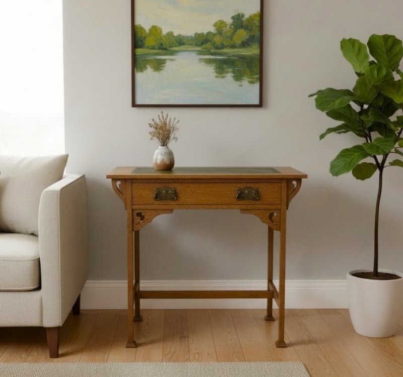 Arts and Crafts Oak Table - Image 2