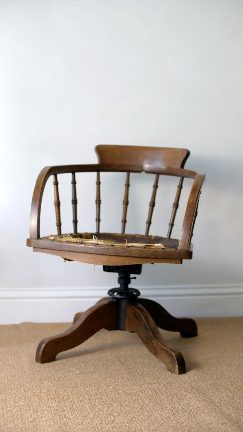 Late Victorian Early Edwardian Office Captains Desk Chair - Image 4