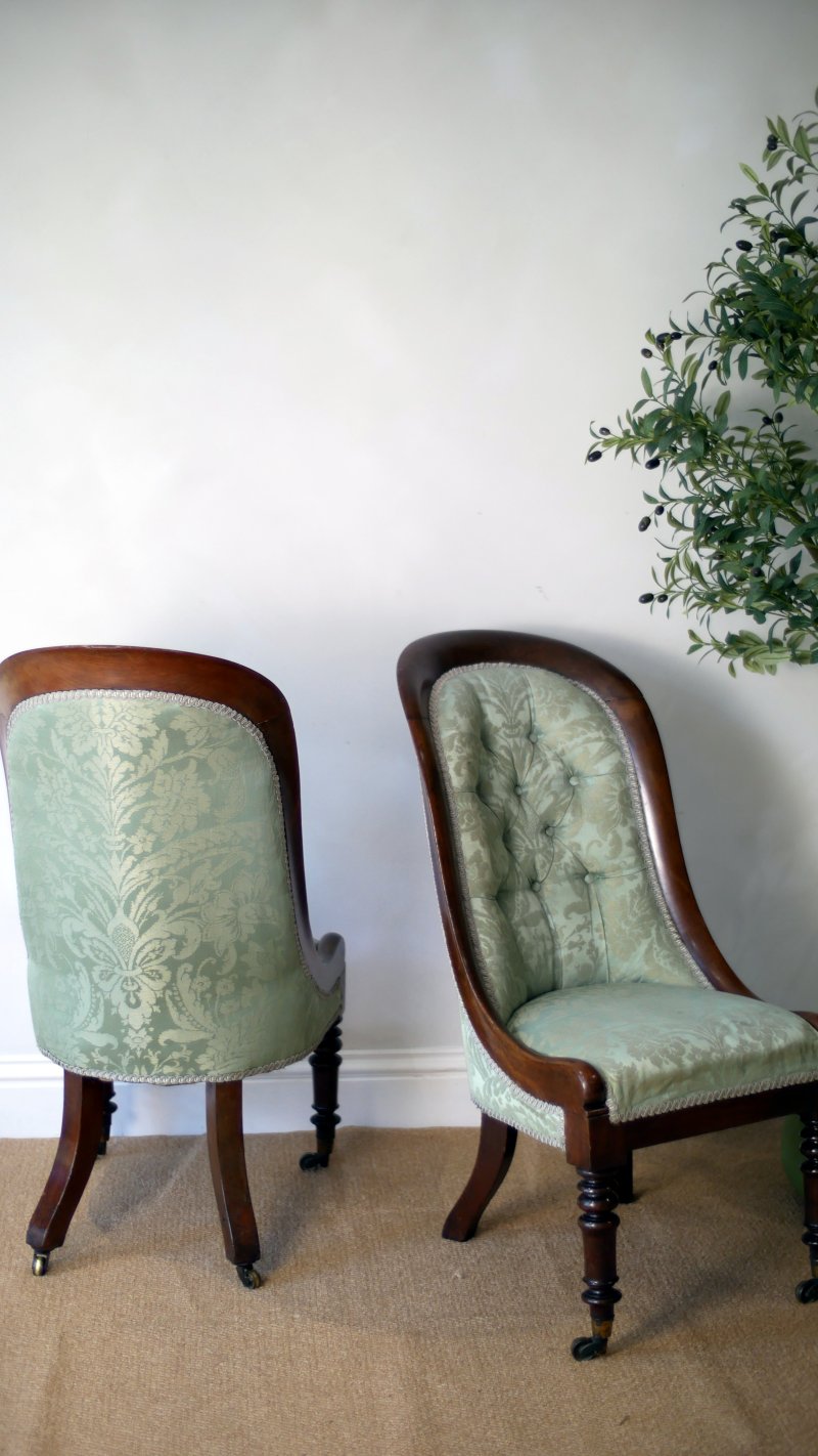 Matching Pair of Victorian Spoon Back Hall Salon bedroom Chairs - Image 18