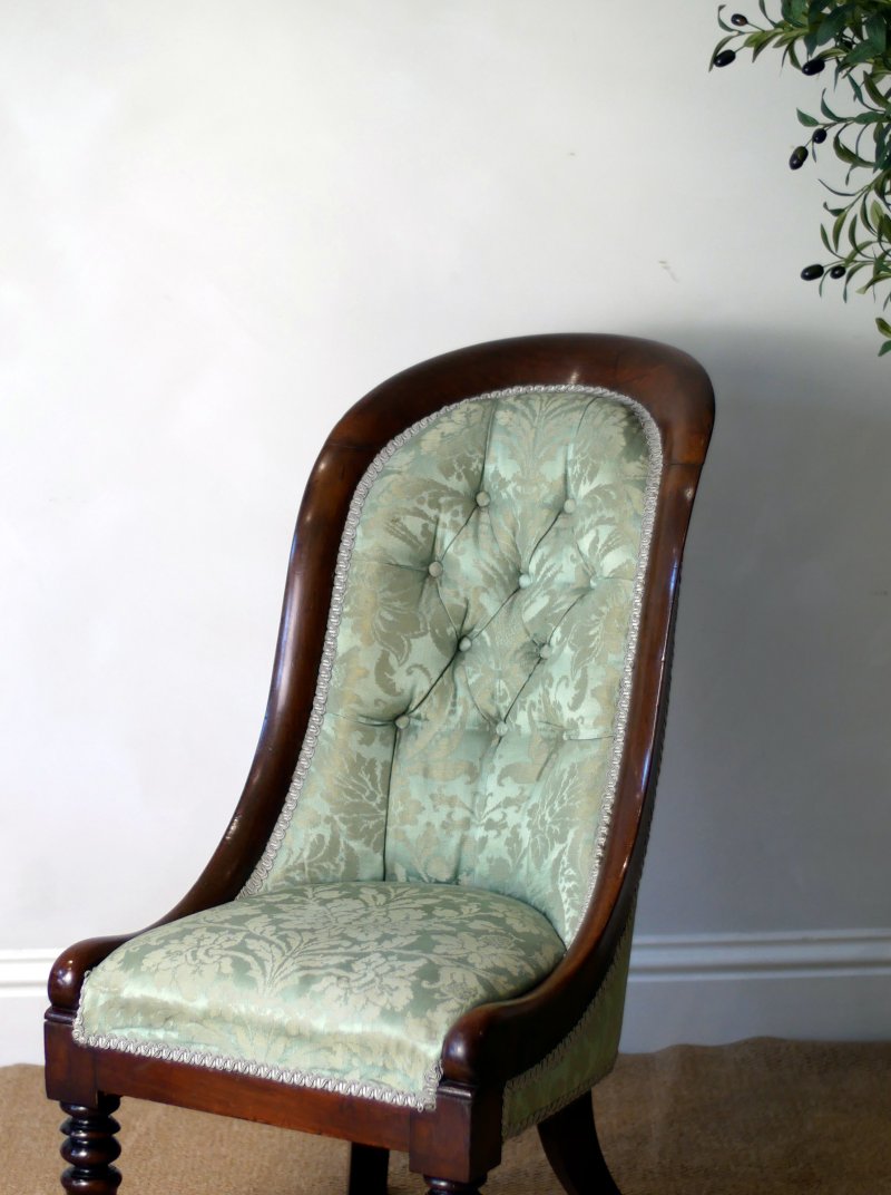 Matching Pair of Victorian Spoon Back Hall Salon bedroom Chairs - Image 5