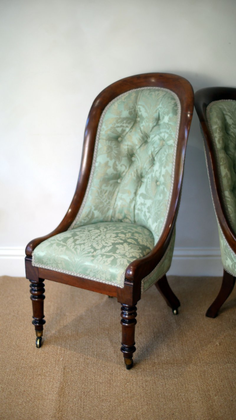Matching Pair of Victorian Spoon Back Hall Salon bedroom Chairs - Image 19