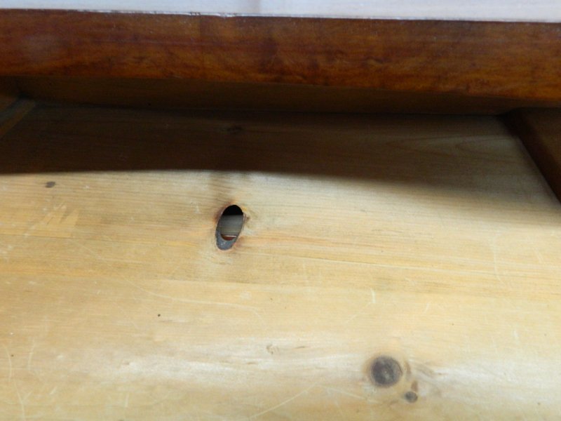 Antique Victorian Scottish Mahogany Chest of Drawers, 19th Century Serpentine Scotch Dresser. - Image 4