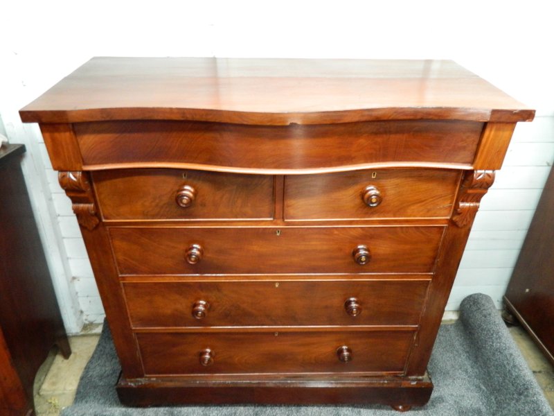 Antique Victorian Scottish Mahogany Chest of Drawers, 19th Century Serpentine Scotch Dresser. - Image 26