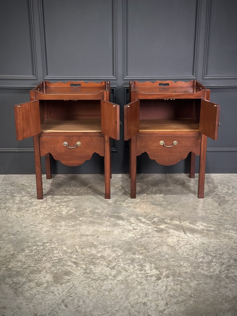 Pair Of Mahogany Bedside Tables - Image 6
