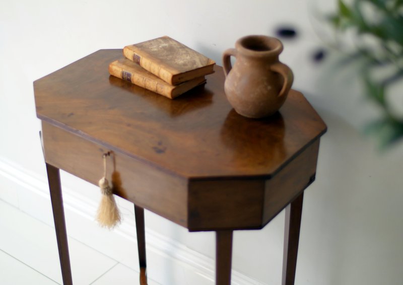 Georgian Mahogany Work Table Side Hall Console Table - Image 2