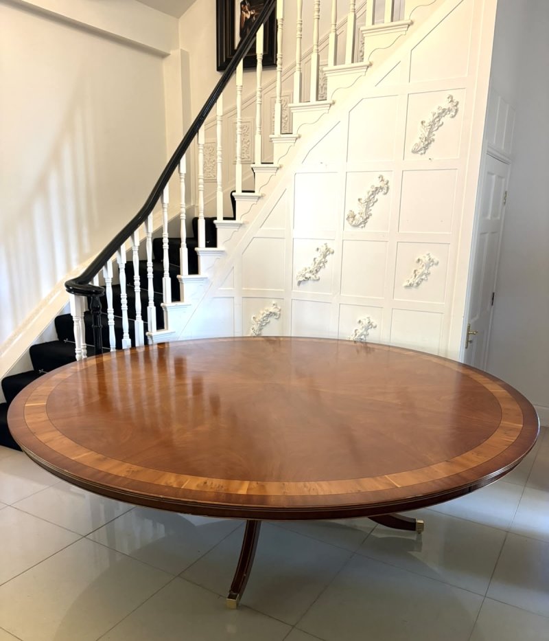 Monumental Antique Mahogany and Yew Wood Crossbanded 14 Seater Circular Centre Dining Table - Image 3